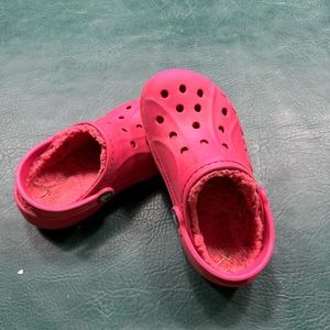 Kids insulted crocs